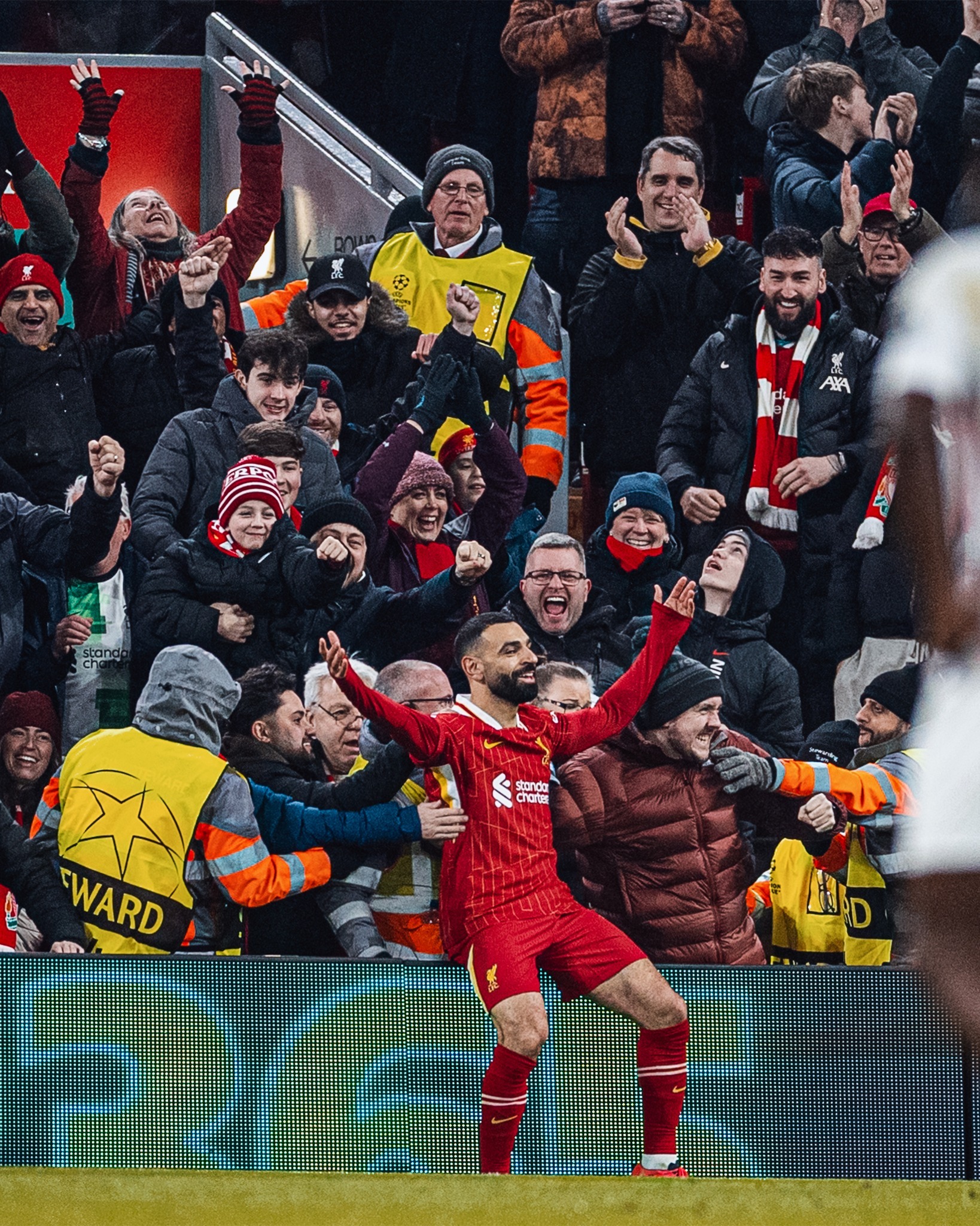 爱游戏官方登录入口-利物浦中场大将重伤，季前赛无望的简单介绍