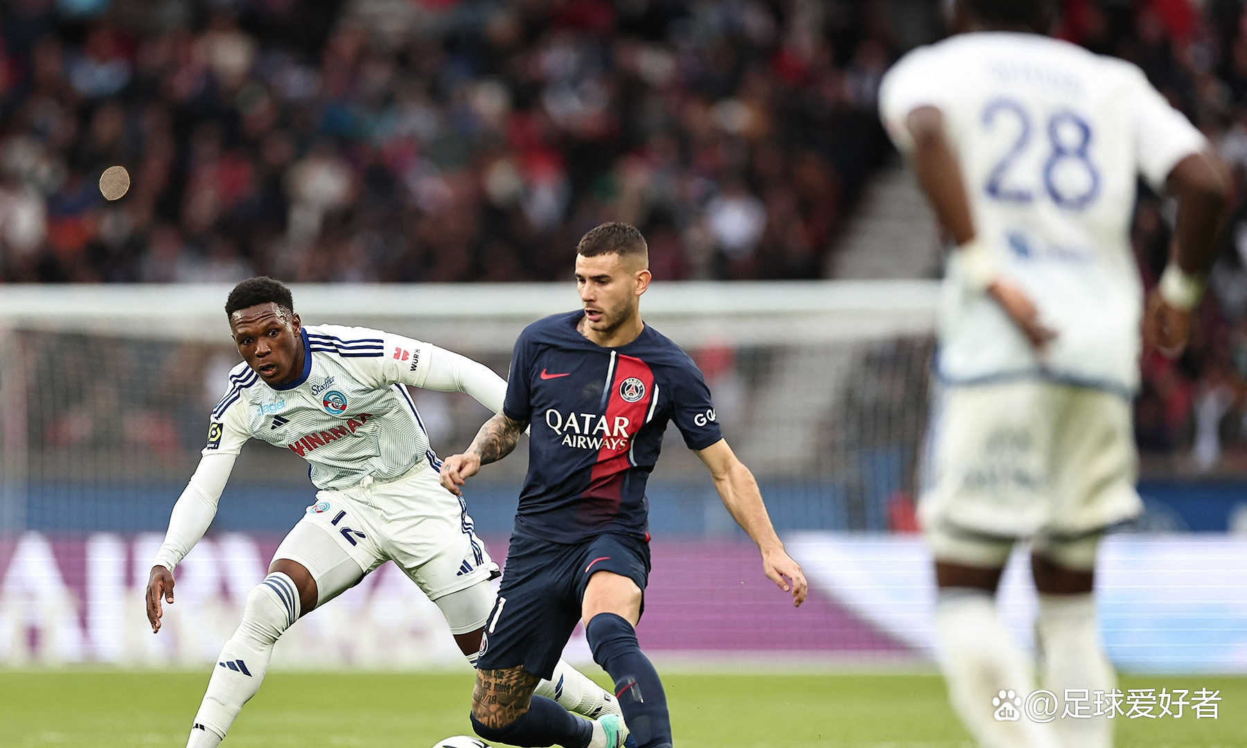 巴黎圣日耳曼队员受伤,球队备战受阻的简单介绍 巴黎圣日耳曼队员受伤,球队备战受阻的简单介绍