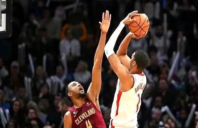 爱游戏-火箭队新星崭露头角，令人瞩目