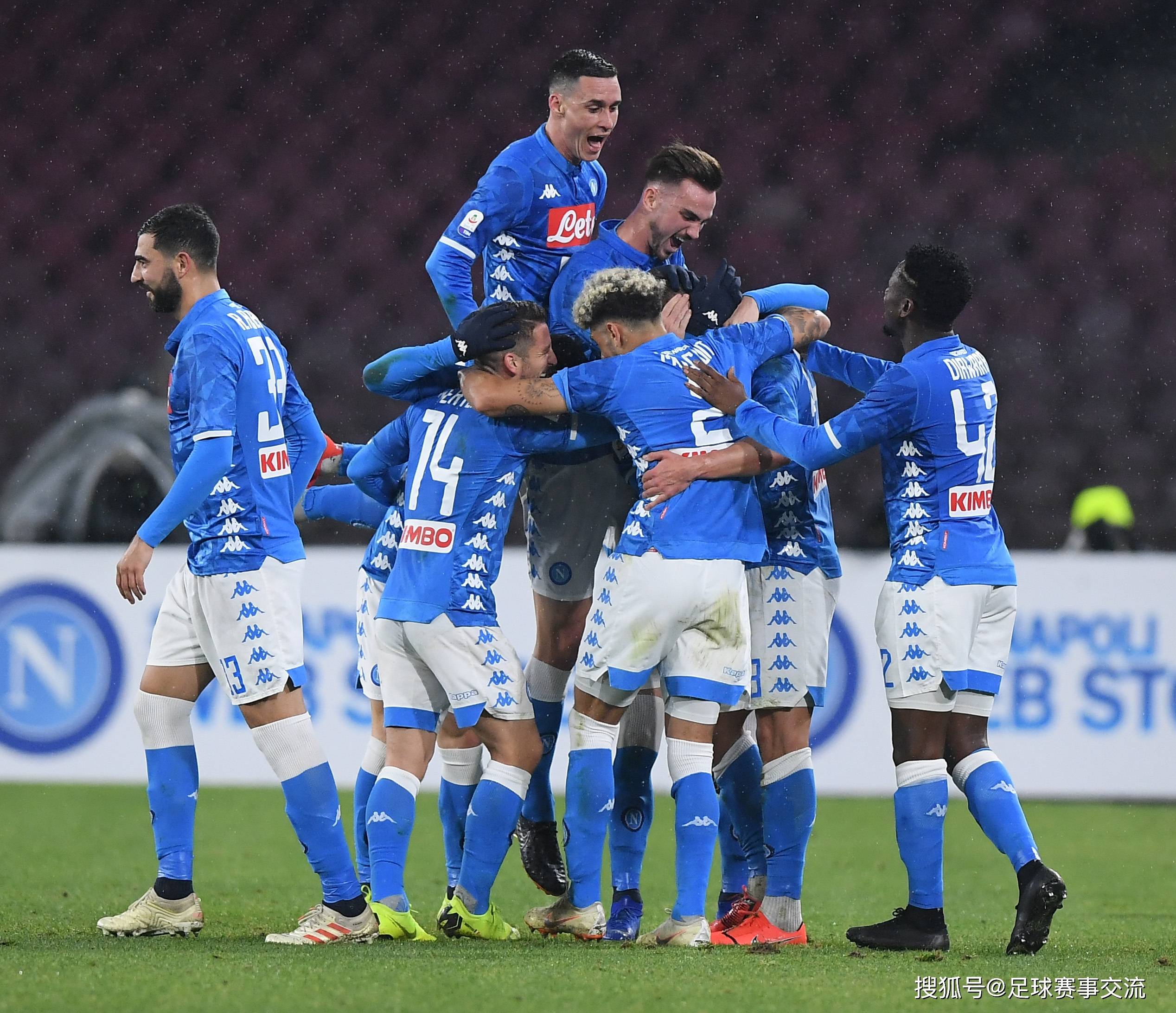 帕尔马客场不敌切尔西,防守失误频频 帕尔马客场不敌切尔西,防守失误频频