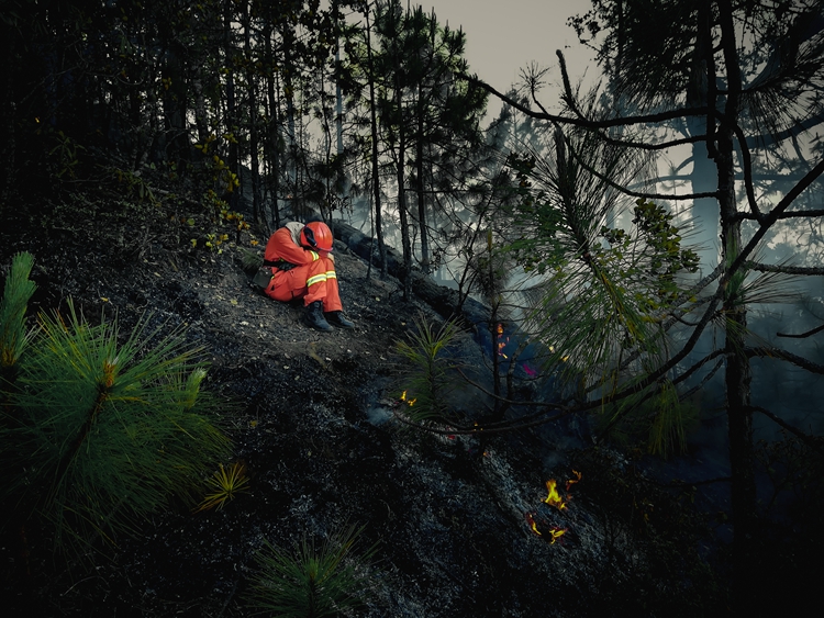 爱游戏app下载-最后一刻的致胜进球让人感动