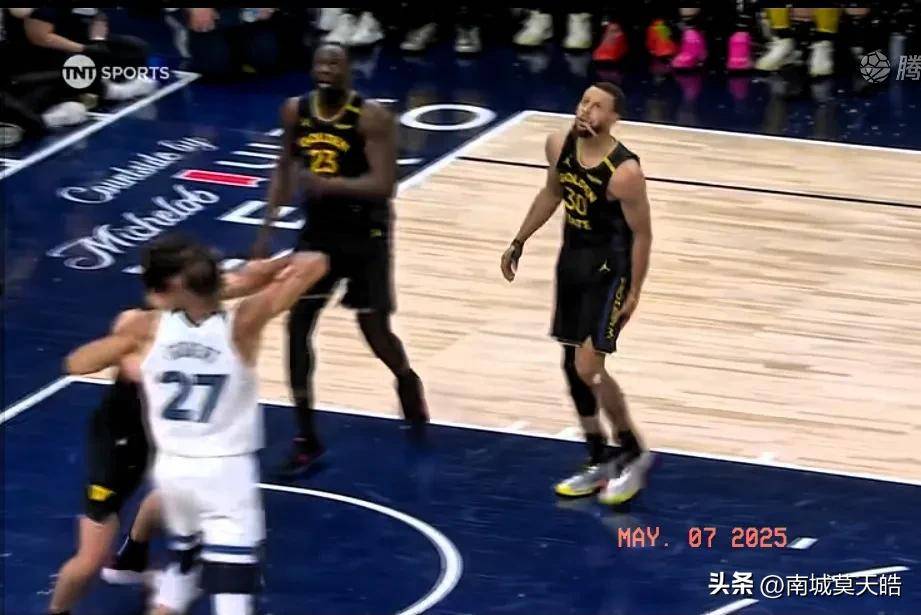 爱游戏官网入口-包含勇士苦战不敌奇才，库里伤退令人揪心的词条