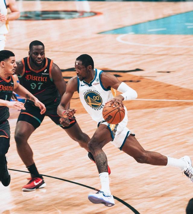 包含勇士苦战不敌奇才,库里伤退令人揪心的词条 包含勇士苦战不敌奇才,库里伤退令人揪心的词条