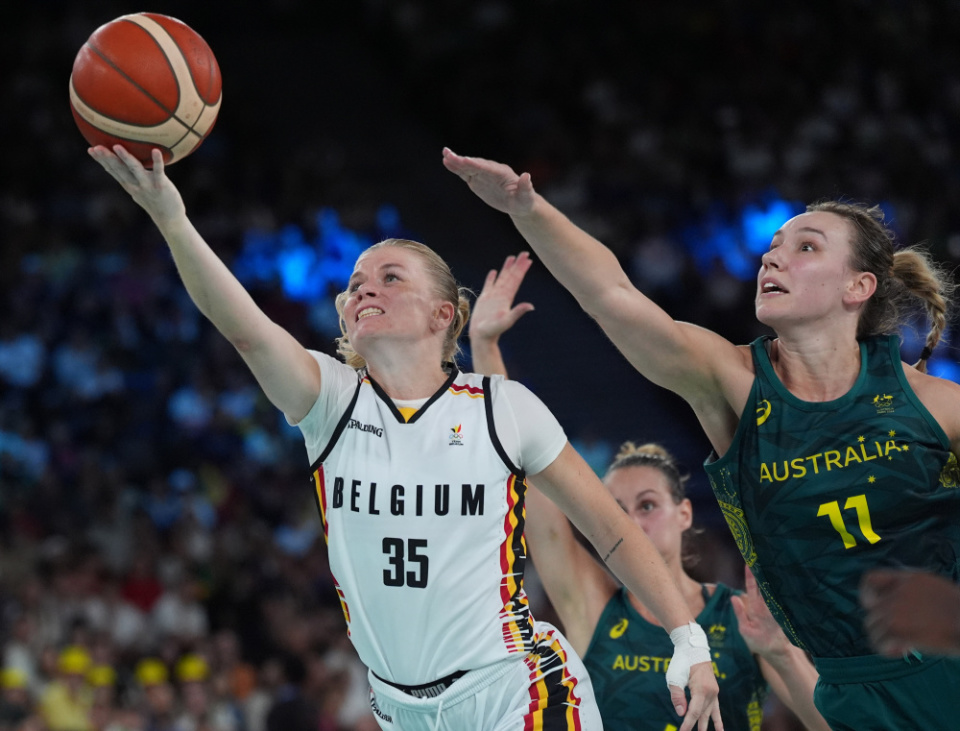 爱游戏体育官网-澳大利亚球员在比赛中表现出色连续获胜