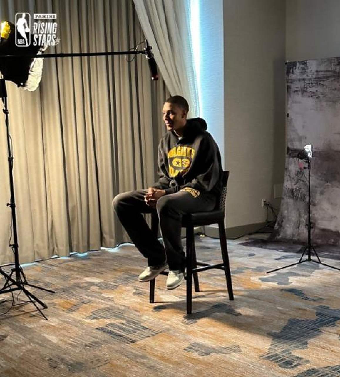 爱游戏官方入口-包含火箭队新秀迎来职业生涯第一次全明星之旅的词条