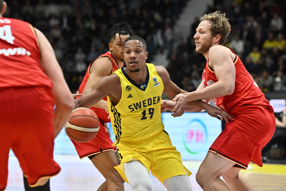 包含瑞典队扼杀对手希望,欧洲杯呼之欲出的词条 包含瑞典队扼杀对手希望,欧洲杯呼之欲出的词条