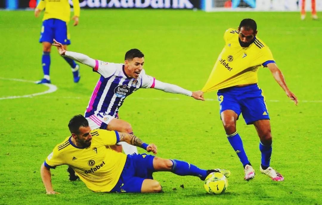 爱游戏官方登录入口-关于贝蒂斯客场力擒瓦伦西亚，取得连胜的信息