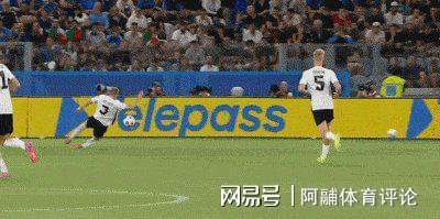 爱游戏网页版入口-精彩纷呈！欧预赛独具特色，球队整体实力强劲的简单介绍